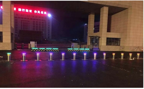 升降地柱